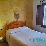 Shangrilla Con Piscina Comunitaria * 卡尔佩