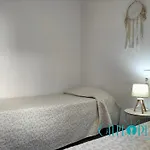 度假居 Shangrilla Con Piscina Comunitaria *