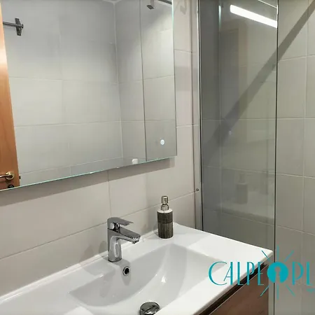 Shangrilla Con Piscina Comunitaria Hébergement de vacances Calp